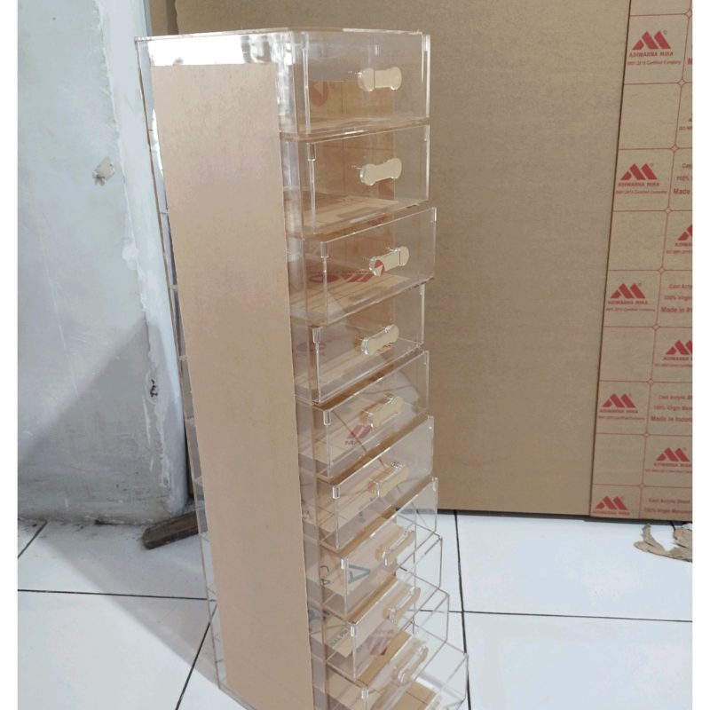 Rak Display Snack Bertingkat