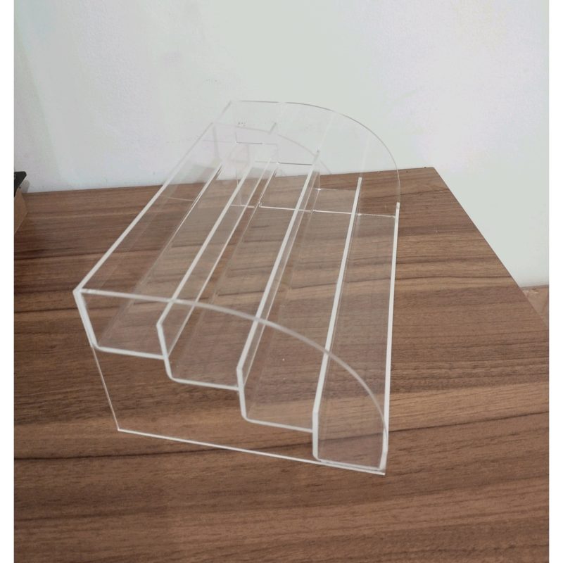 Rak Display Bertingkat